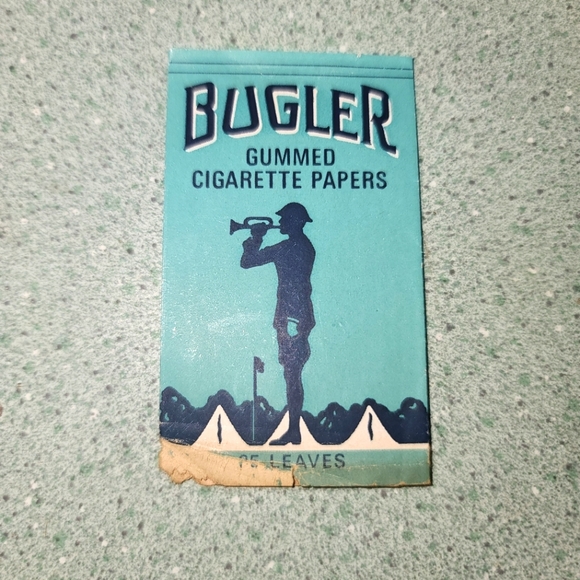 Vintage Collectible Tobacciana! Bugler Gummed Papers Sleeve! NO PAPERS! B.R.O.C! - Picture 1 of 6